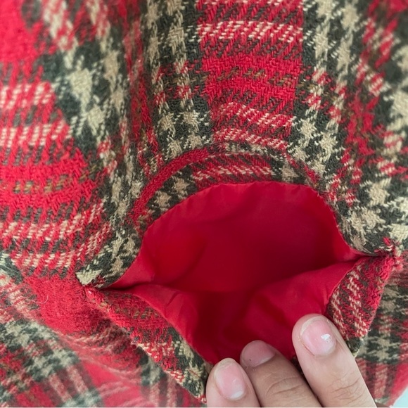 Requirements woman’s red green blazer size 12 feminine festive winter holiday - Picture 3 of 8